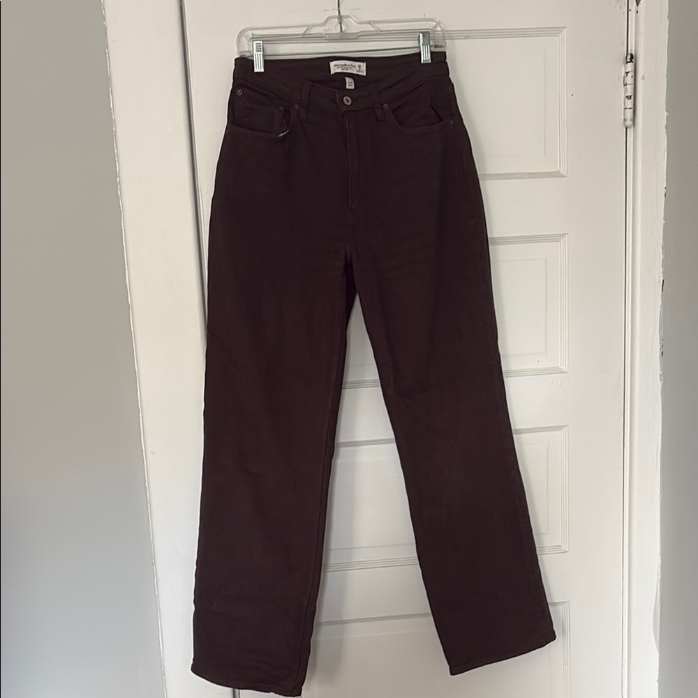 Abercrombie 90’s Relaxed High Rise Jeans (curve love)